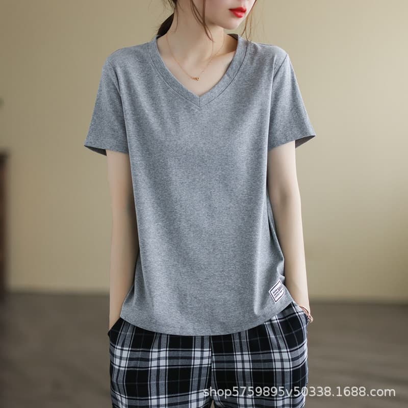 オーバーサイズTシャツ ゆったり着心地 深めＶネックＴシャツ