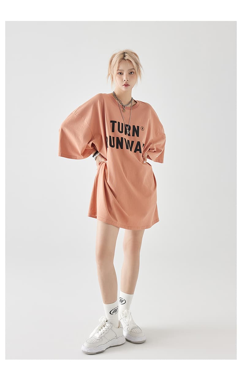 オーバーサイズTシャツ ロゴデザイン ゆったりミニワンピース