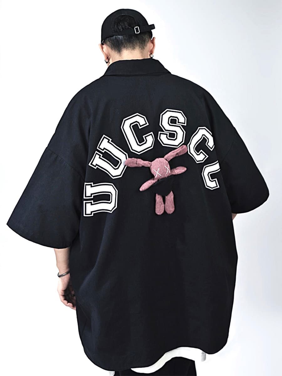 オーバーサイズTシャツ ぬいぐるみポイント 大学風バックロゴシャツ