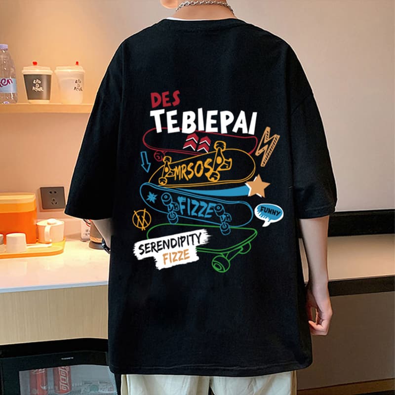 オーバーサイズTシャツ ポップスケーターデザイン 背面プリント