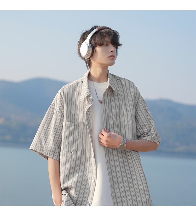 オーバーサイズTシャツ ゆったり落ち着く縦縞シャツ