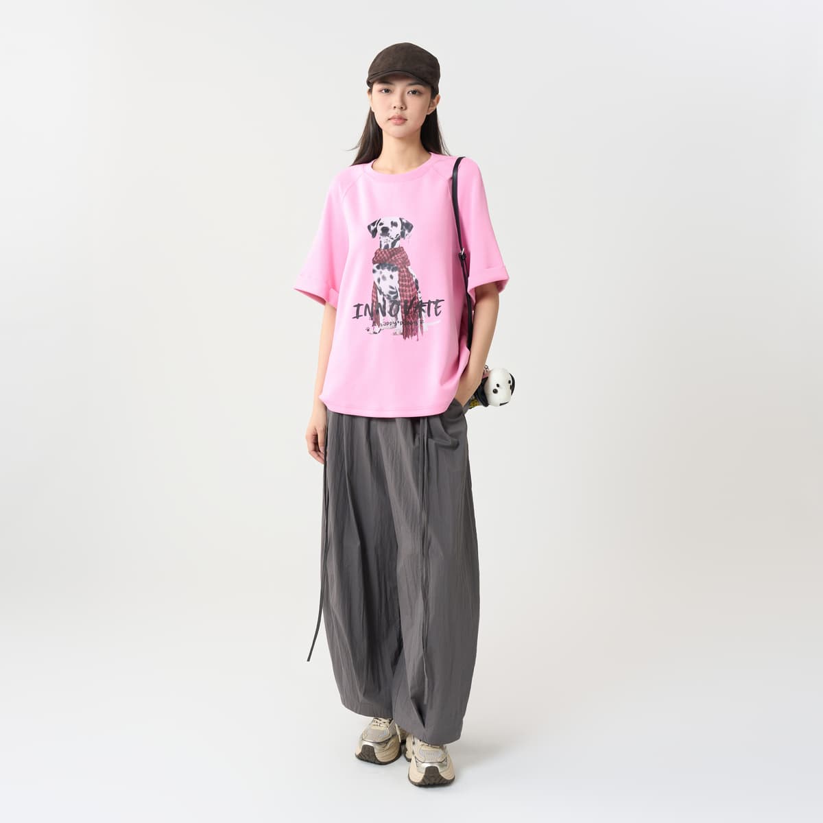 オーバーサイズTシャツ 愛らしい犬柄プリントゆったり半袖シャツ