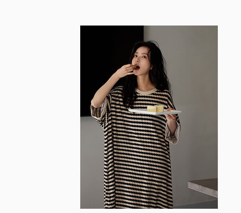 オーバーサイズTシャツ ゆったりジグザグ柄ニットワンピース