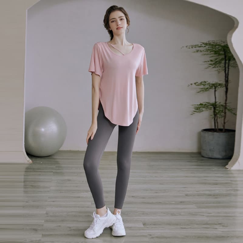 オーバーサイズTシャツ デザインネック ゆったりスポーツセット