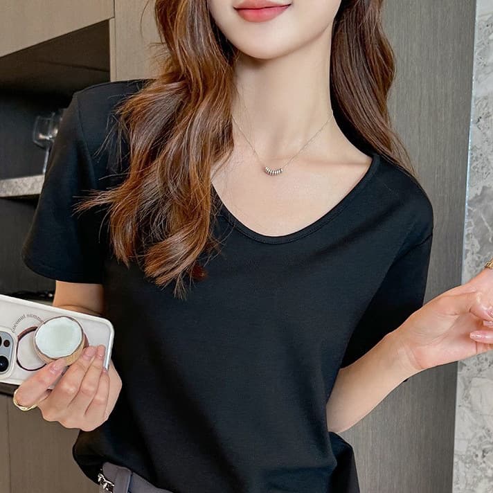 オーバーサイズTシャツ ゆったり着こなし基本の一枚