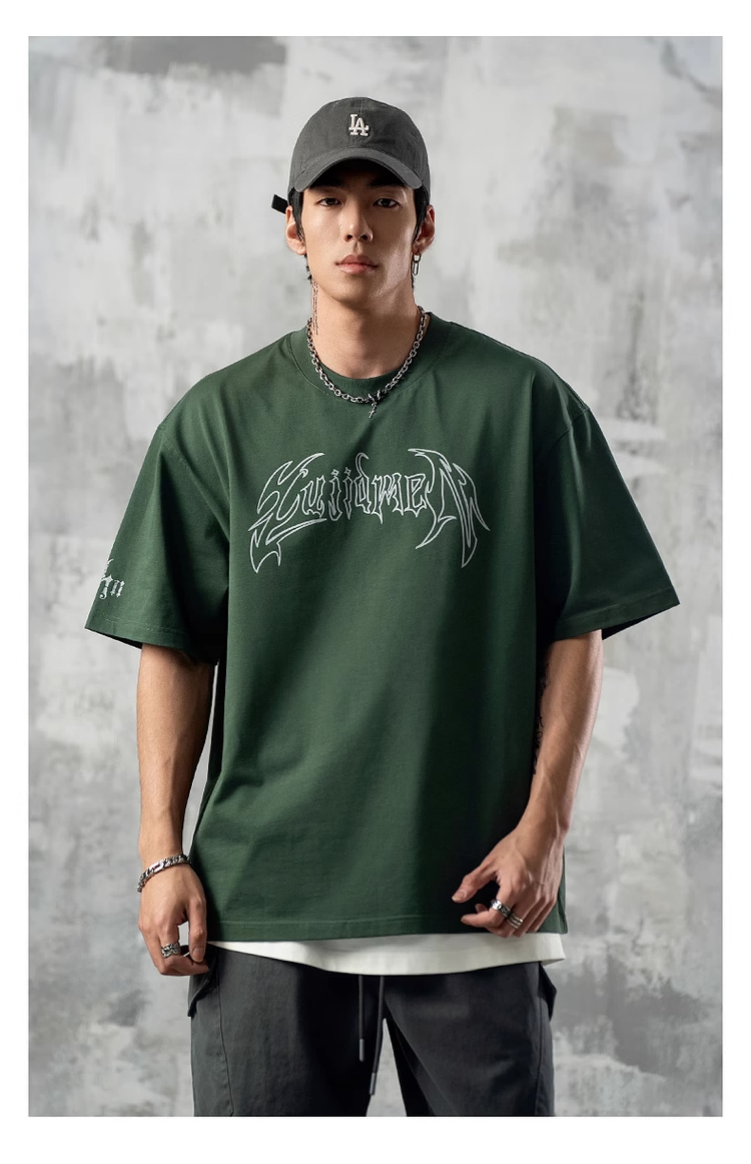 オーバーサイズTシャツ 幻影翼文字 ゆったりシルエット