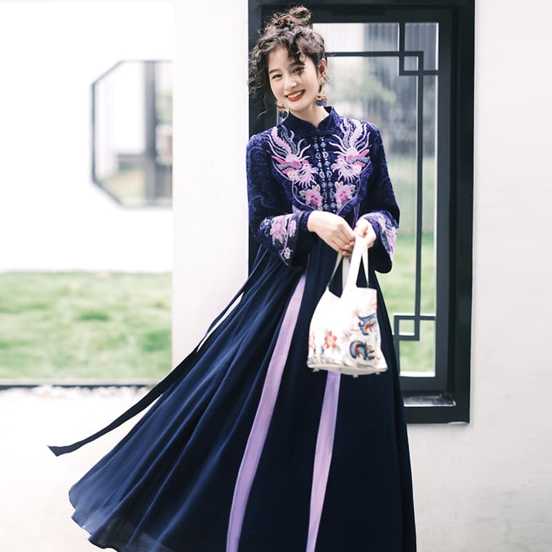 龍刺繍フォークロアオーバーサイズワンピース