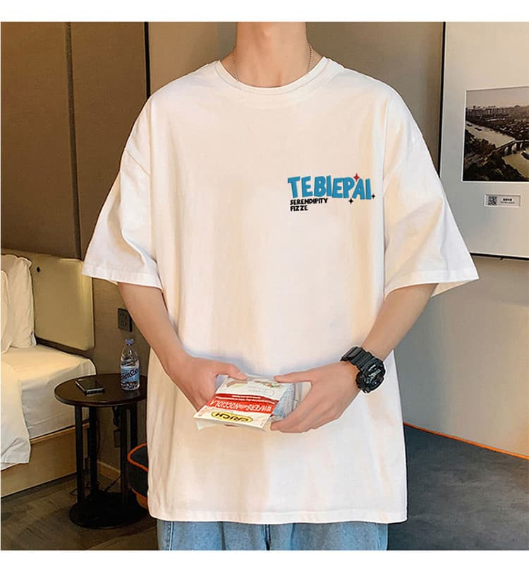 オーバーサイズTシャツ ポップスケーターデザイン 背面プリント