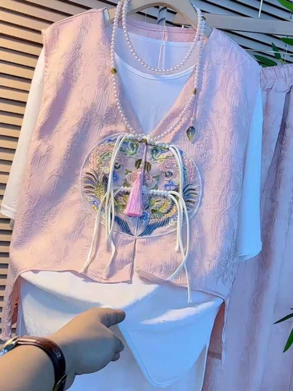 オーバーサイズ 刺繍龍紋様ゆったりセットアップ