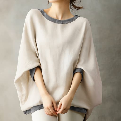 オーバーサイズTシャツ レディース優雅な袖広がりドルマンプルオーバー