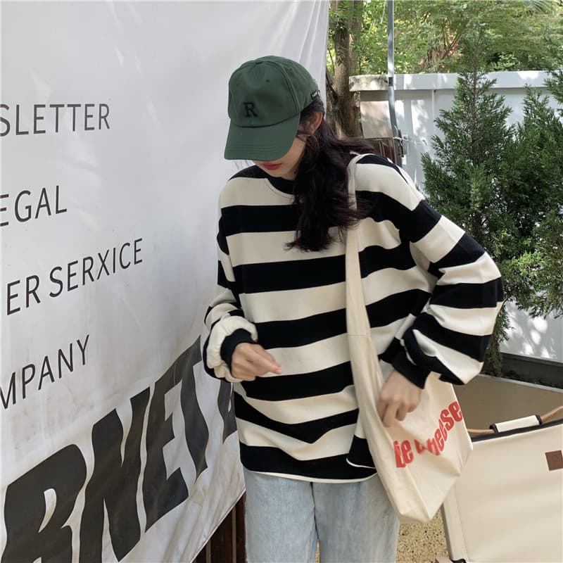 オーバーサイズTシャツ 秋新作 ゆったり大きめ ボーダー長袖トップス