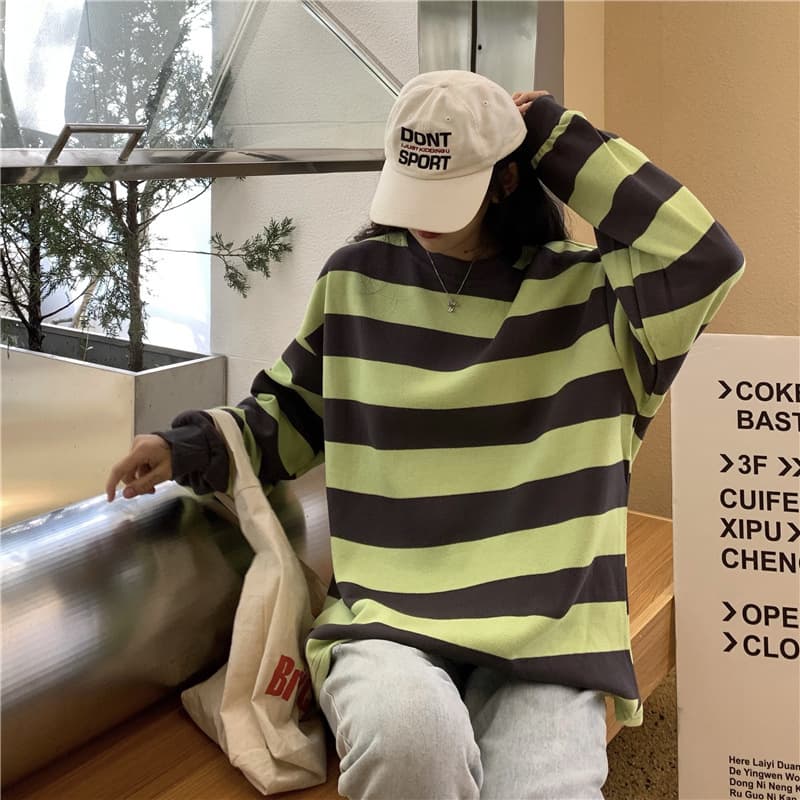 オーバーサイズTシャツ 秋新作 ゆったり大きめ ボーダー長袖トップス